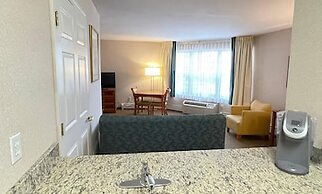 Smart Suites, an Ascend Collection Hotel