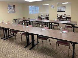 Smart Suites, Ascend Hotel Collection