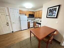 Smart Suites, Ascend Hotel Collection