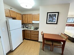 Smart Suites, Ascend Hotel Collection