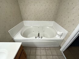 Smart Suites, Ascend Hotel Collection