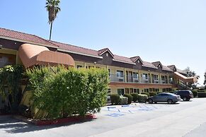 Budget Inn La Puente