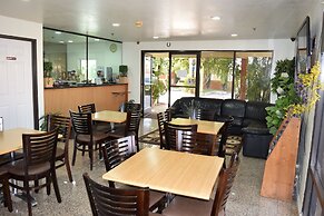 Budget Inn La Puente