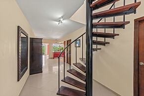 Bahia Apartments & Diving