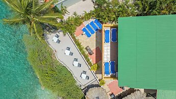 Bahia Apartments & Diving