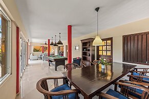 Bahia Apartments & Diving