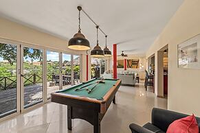 Bahia Apartments & Diving