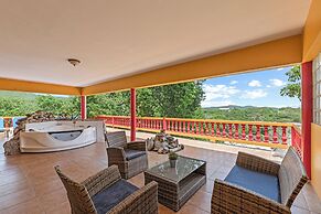 Bahia Apartments & Diving