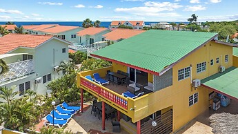 Bahia Apartments & Diving