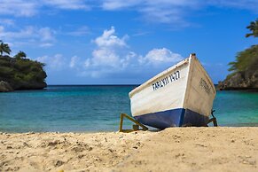 Bahia Apartments & Diving