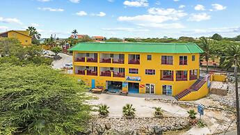 Bahia Apartments & Diving