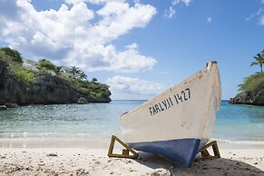 Bahia Apartments & Diving