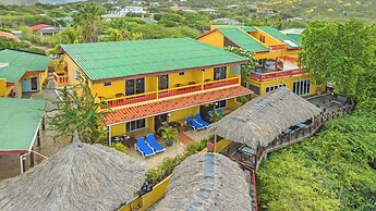 Bahia Apartments & Diving