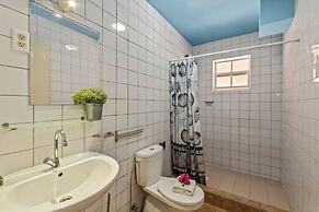 Bahia Apartments & Diving