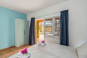 Bahia Apartments & Diving