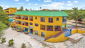 Bahia Apartments & Diving