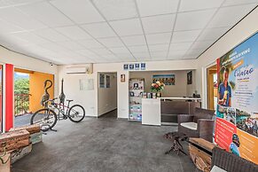 Bahia Apartments & Diving