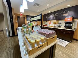 Hampton Inn & Suites Deland