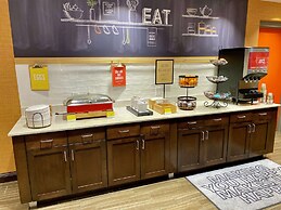 Hampton Inn & Suites Deland