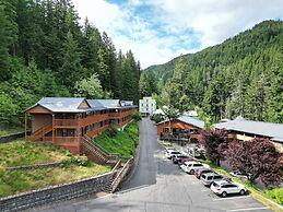 Carson Hot Springs Resort