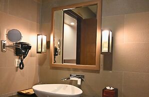 Anik Boutique Hotel & Spa Norodom Blvd