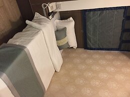 Seasons Hotel - Causeway Bay