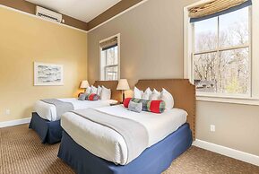 Inn at Diamond Cove
