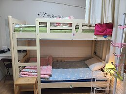 Apple Tree Guest house