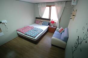 Apple Tree Guest house