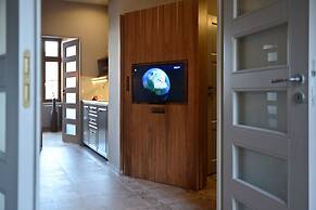 La Gioia Grey Stylish Apartments