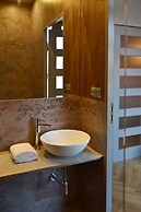 La Gioia Grey Stylish Apartments