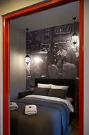 La Gioia Grey Stylish Apartments