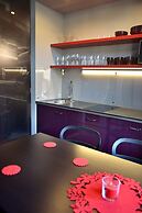 La Gioia Grey Stylish Apartments