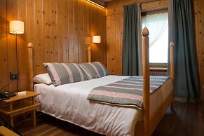 Albergo Ristorante Bucaneve