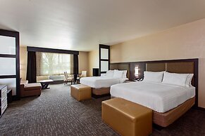 Holiday Inn Express & Suites Anaheim Resort Area by IHG