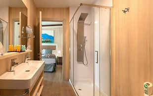 Magic Natura Animal, Waterpark & Polynesian Resort