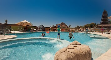 Magic Natura Animal, Waterpark & Polynesian Resort