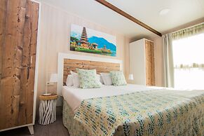 Magic Natura Animal, Waterpark & Polynesian Resort