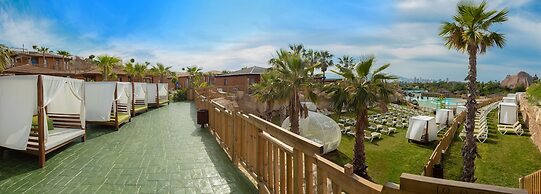 Magic Natura Animal, Waterpark & Polynesian Resort