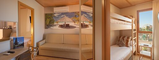 Magic Natura Animal, Waterpark & Polynesian Resort