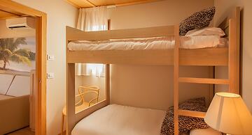 Magic Natura Animal, Waterpark & Polynesian Resort