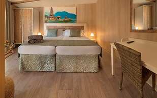 Magic Natura Animal, Waterpark & Polynesian Resort