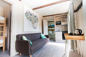 Magic Natura Animal, Waterpark & Polynesian Resort