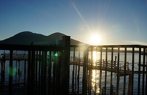 Lake Marina Inn
