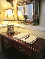 Abbington Green Bed & Breakfast Inn