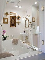 Abbington Green Bed & Breakfast Inn