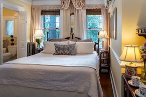 Abbington Green Bed & Breakfast Inn