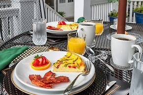 Abbington Green Bed & Breakfast Inn