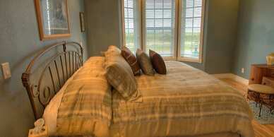 The Collins Inn and Seaside Cottages - Adults Only