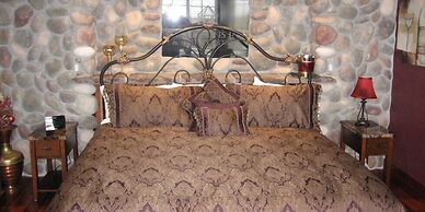 The Collins Inn and Seaside Cottages - Adults Only